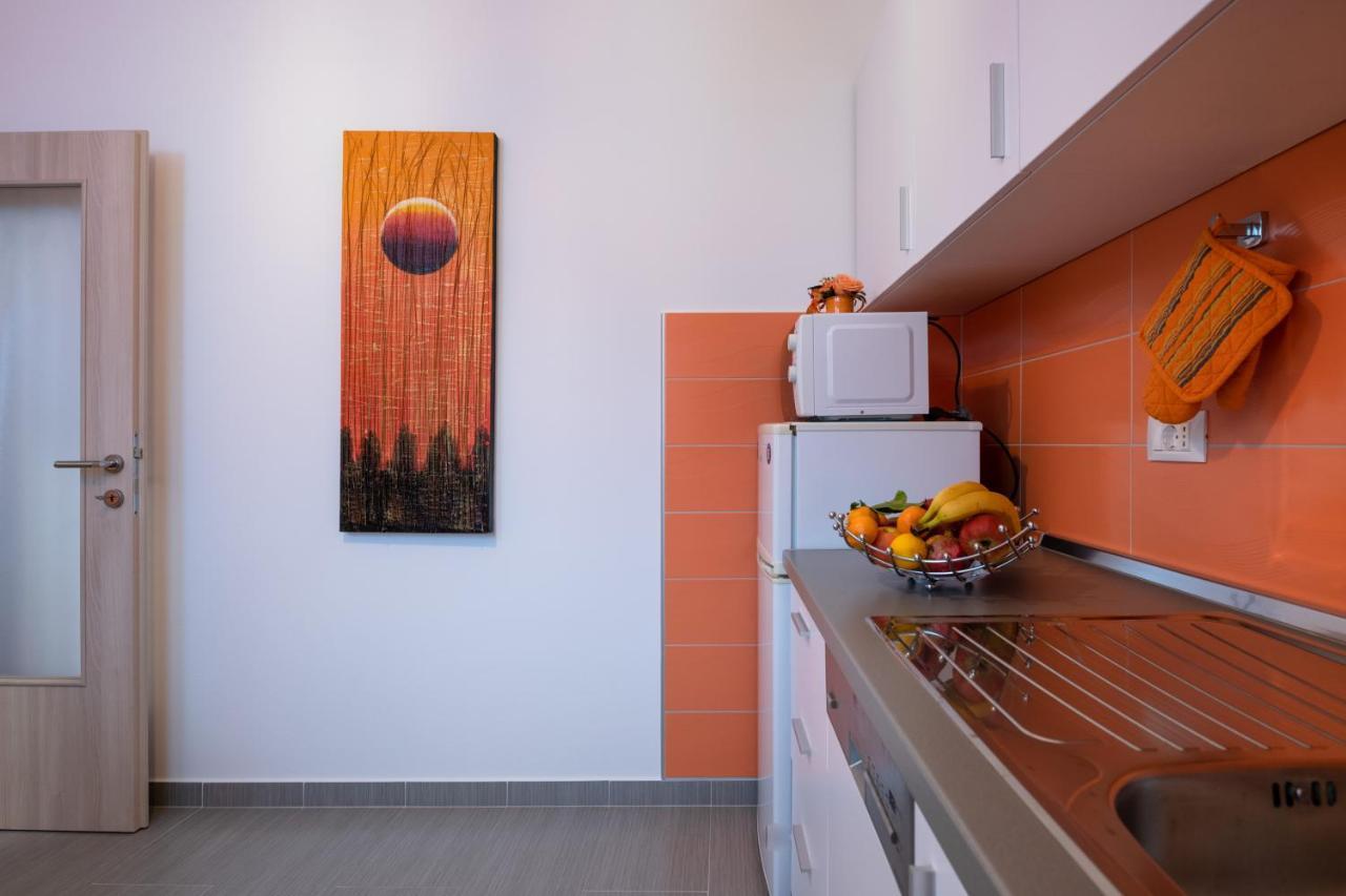 Apartments Greta & Ivona Pula Zewnętrze zdjęcie