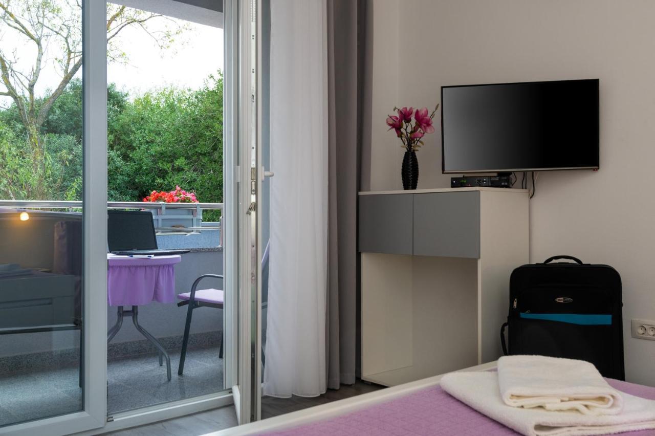 Apartments Greta & Ivona Pula Zewnętrze zdjęcie