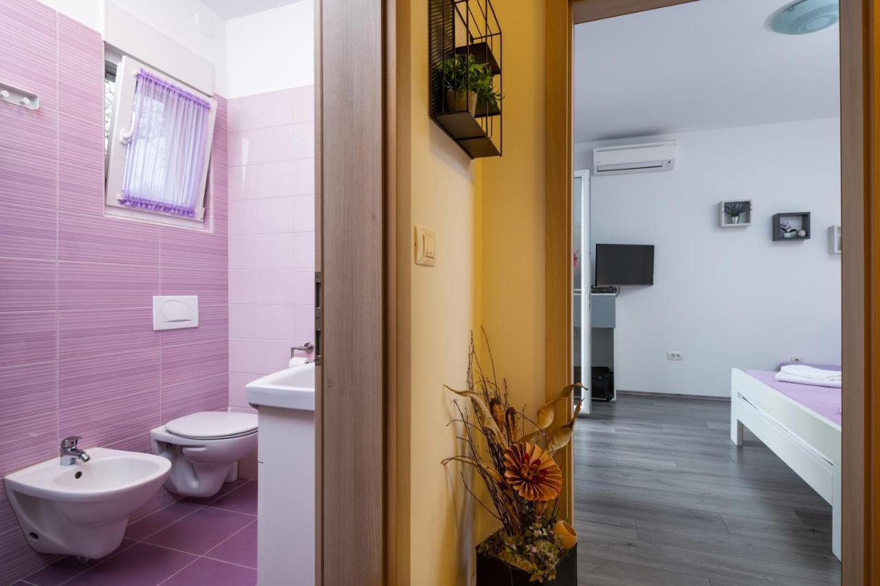 Apartments Greta & Ivona Pula Zewnętrze zdjęcie