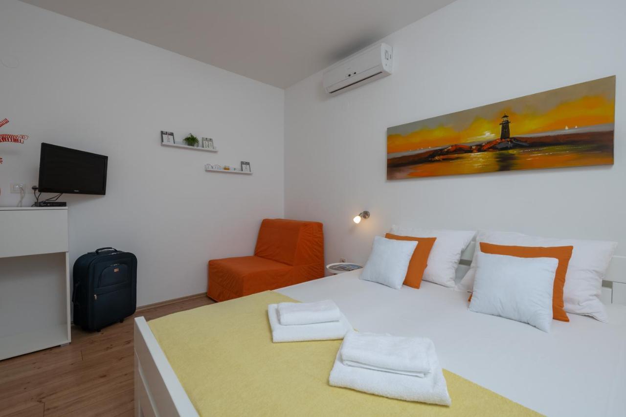 Apartments Greta & Ivona Pula Zewnętrze zdjęcie