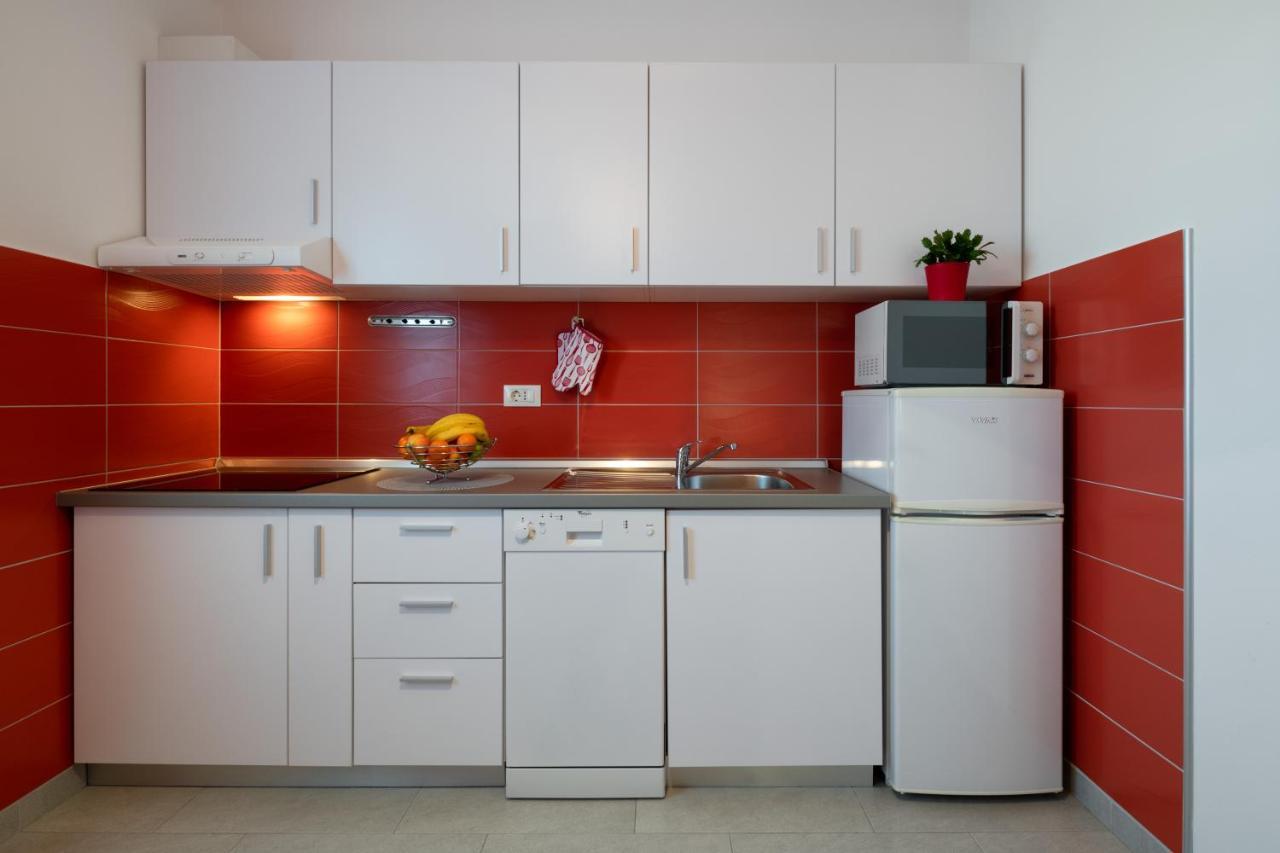 Apartments Greta & Ivona Pula Zewnętrze zdjęcie