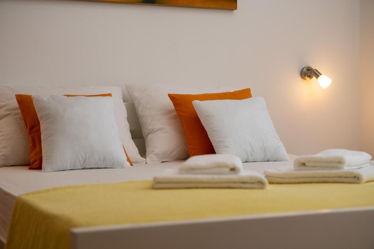 Apartments Greta & Ivona Pula Zewnętrze zdjęcie