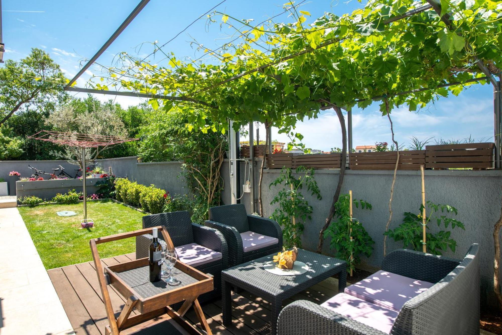 Apartments Greta & Ivona Pula Zewnętrze zdjęcie